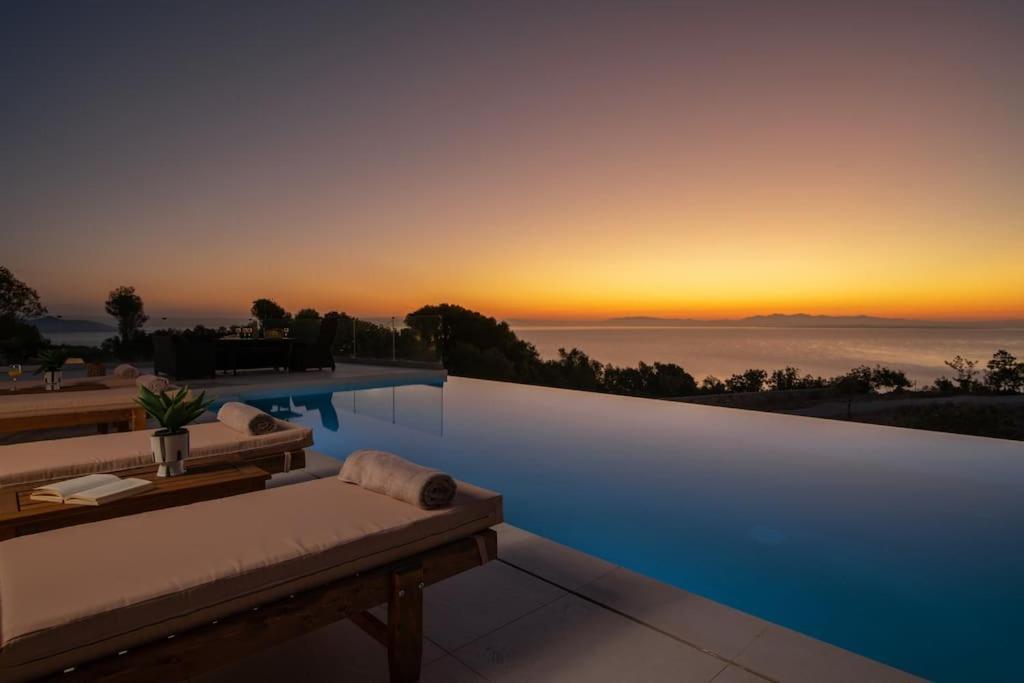 Villa Infinito Skinária